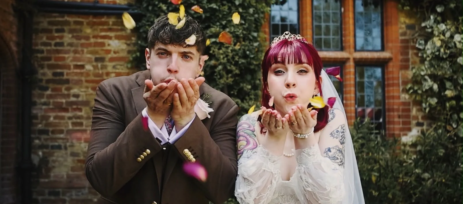 Holly & Rich wedding confetti photo