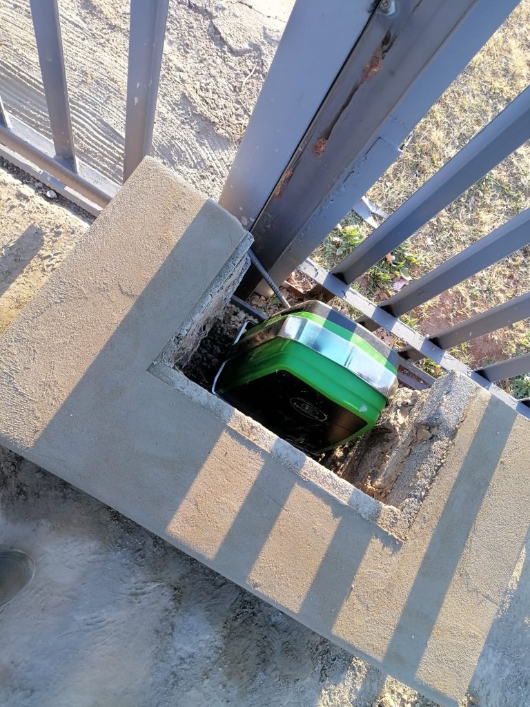 Centurion Gate Motor