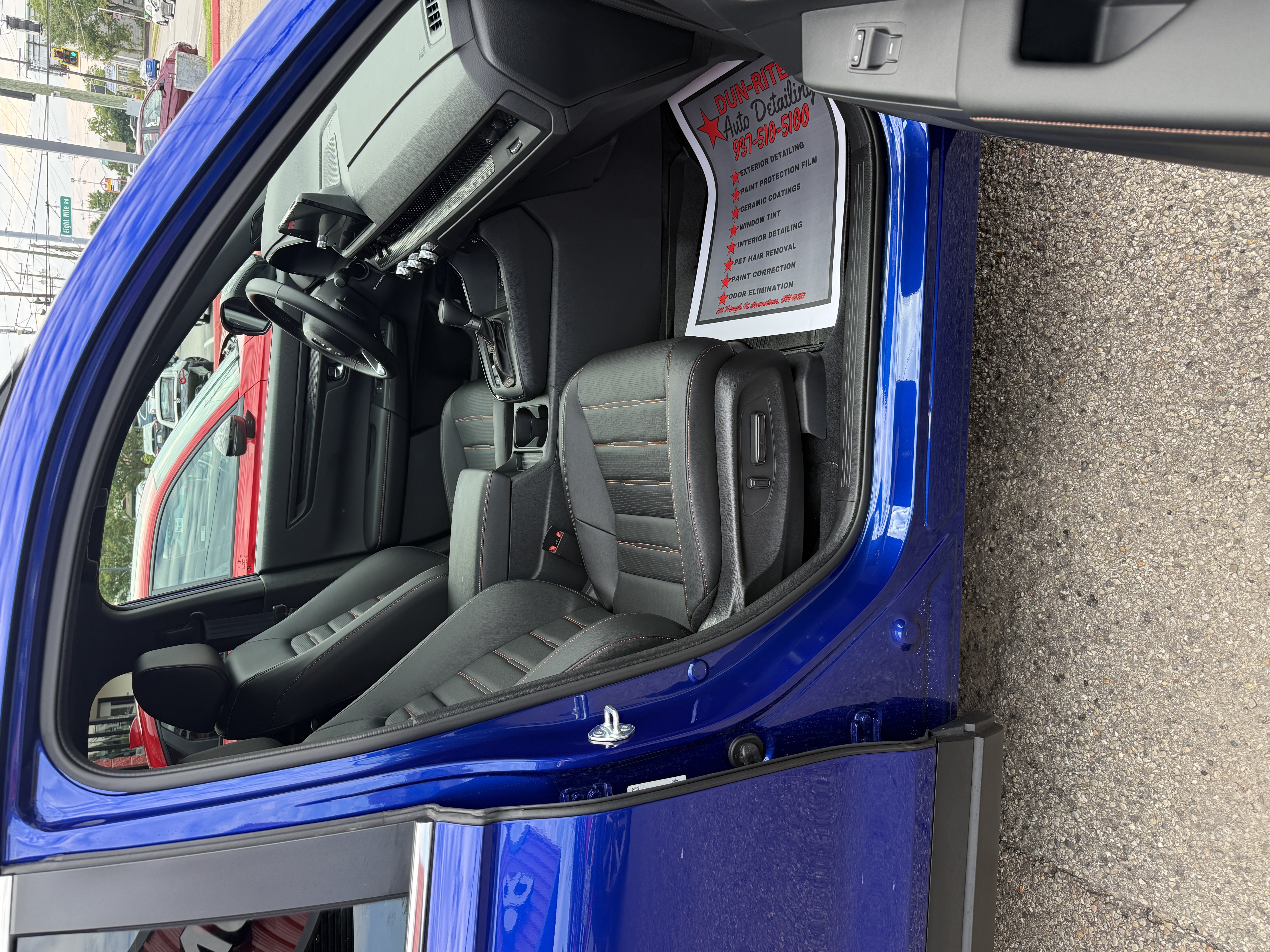 Honda Civic – Interior Front (Red)