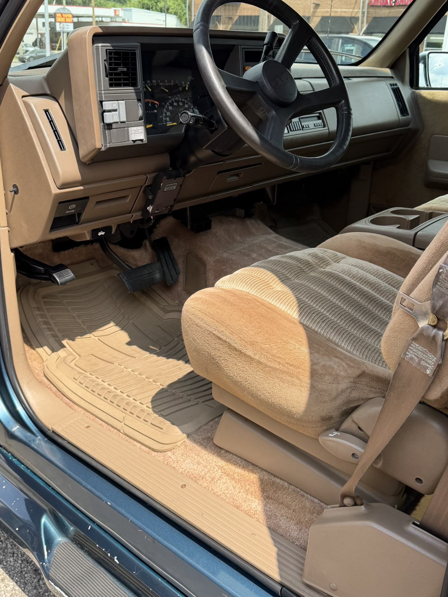 Honda Accord – Interior Rear (Black)