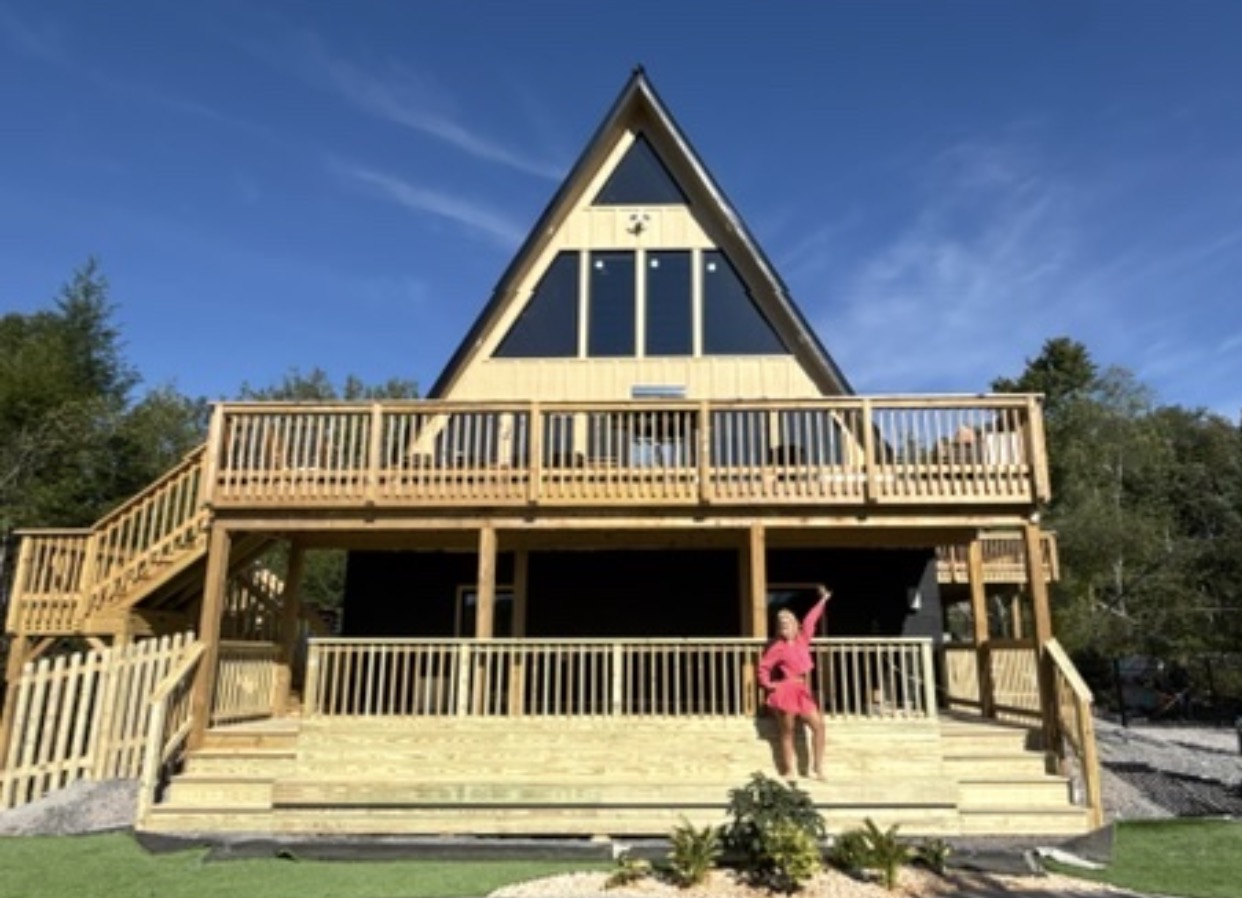 A-frame with double-decker deck
