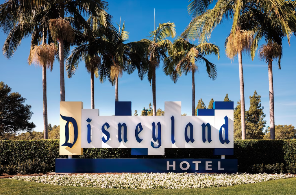 Disneyland Hotel DVC Villa Rental — Disney Vacation Club Point Rental