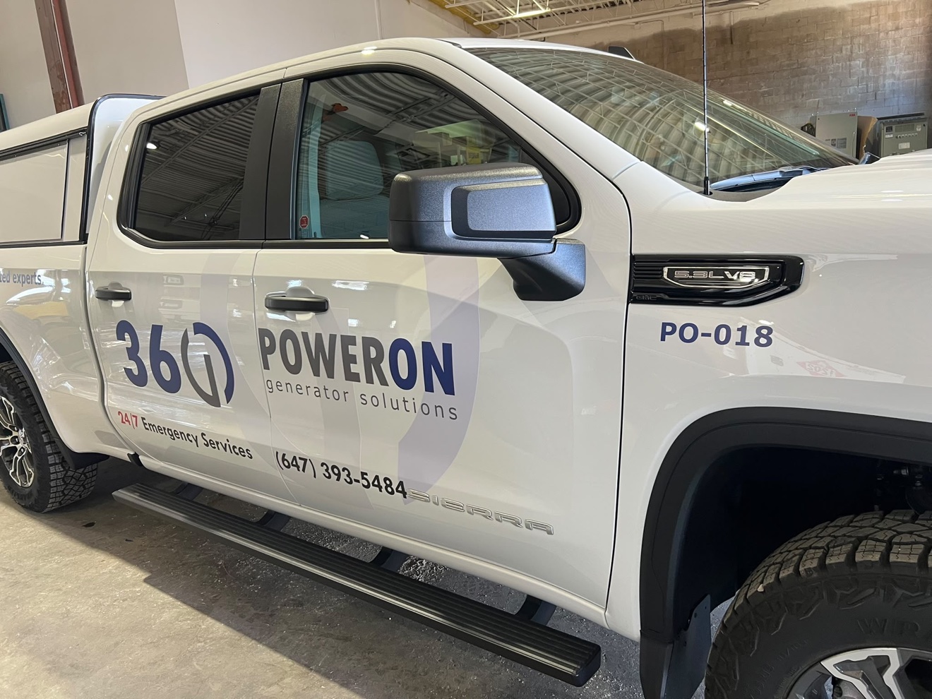 360 PowerON GMC Sierra — Fleet Vehicle Graphics