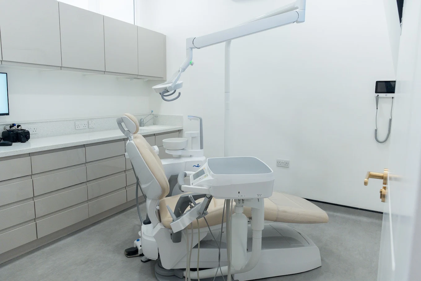 One Dental Kensington treatment room