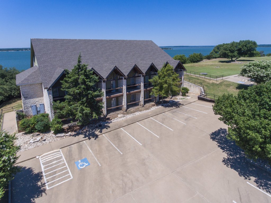 Lodging at White Bluff Resort