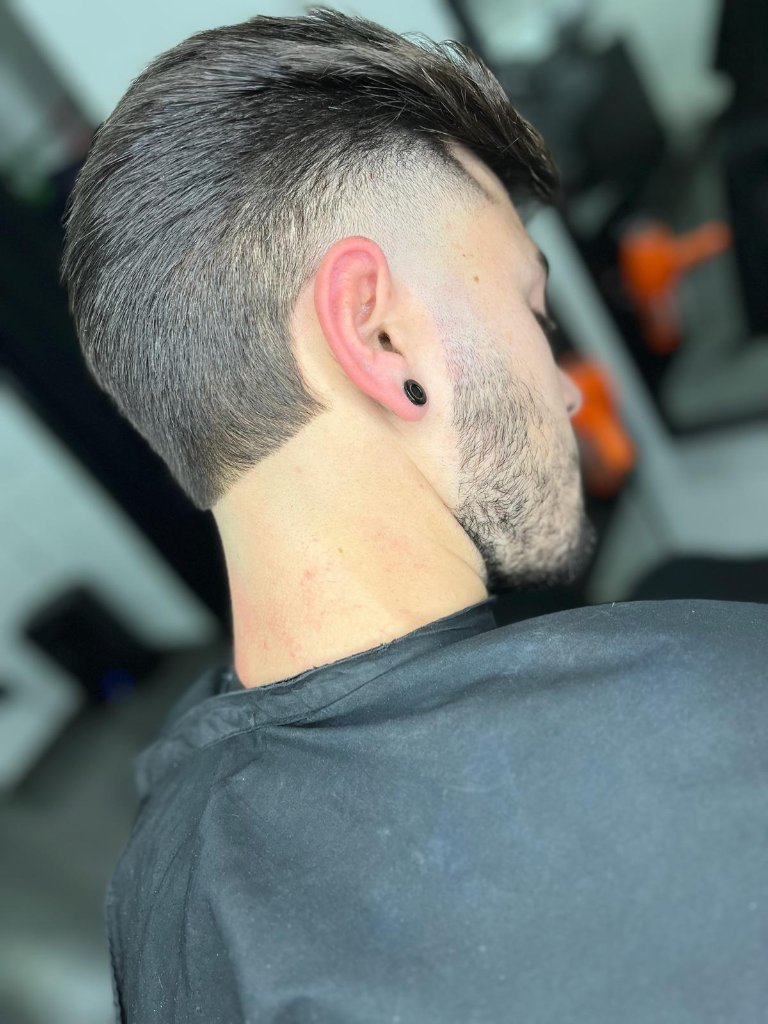 Disconnection Salon
