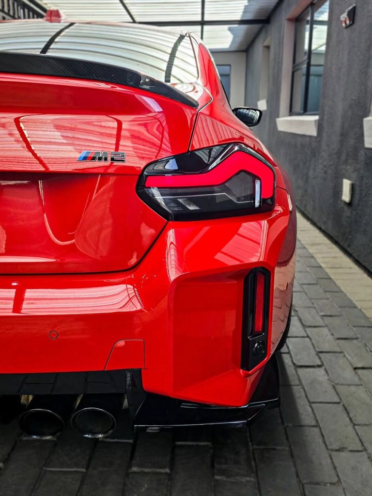M2 Rear Corner