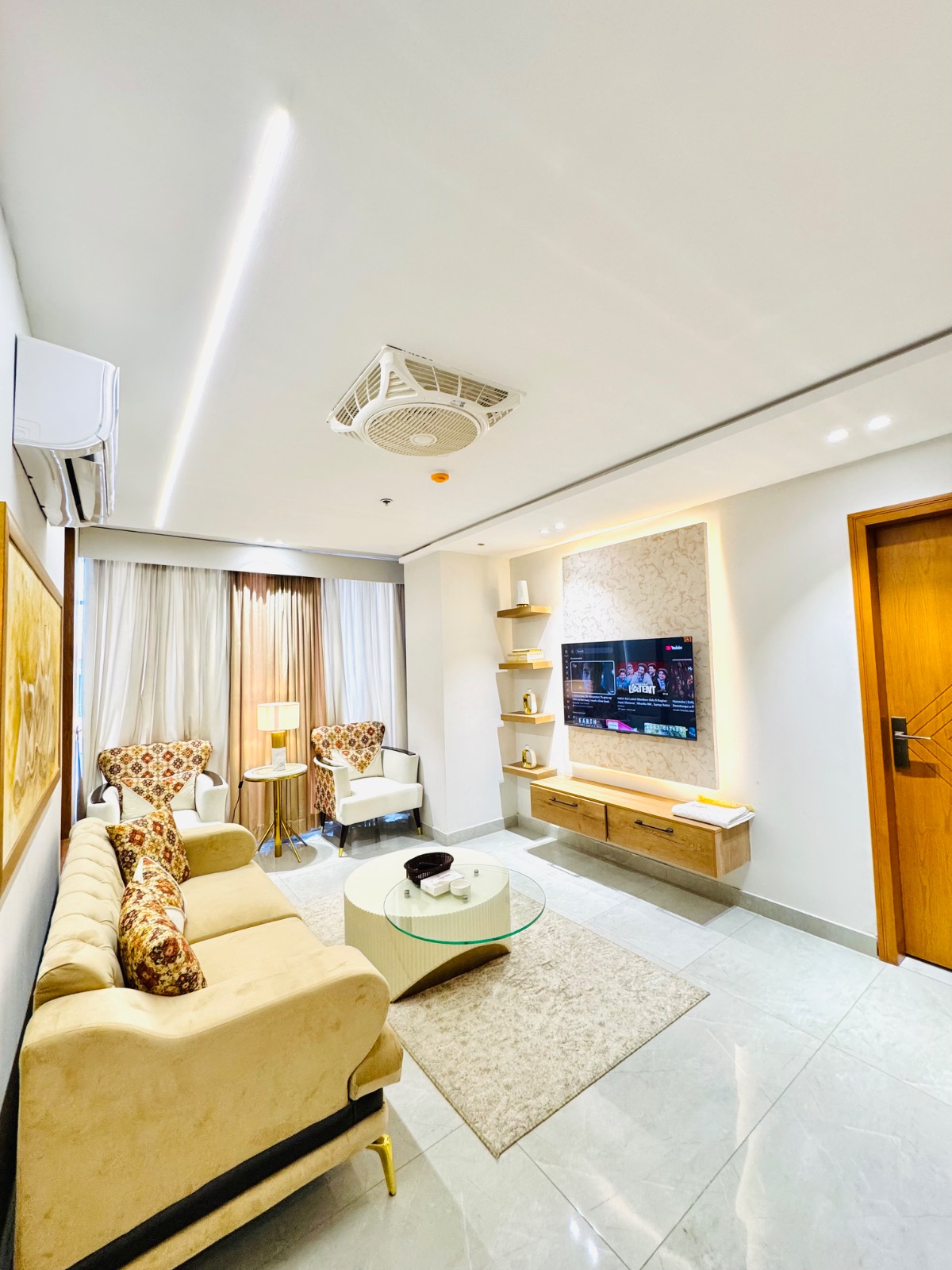 Cozy Luxury 1BHK | Self Check-in | Bahria Town 7