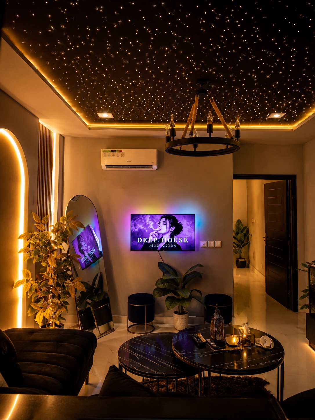 Starlight Suite | 1BR Apartment with restaurant 