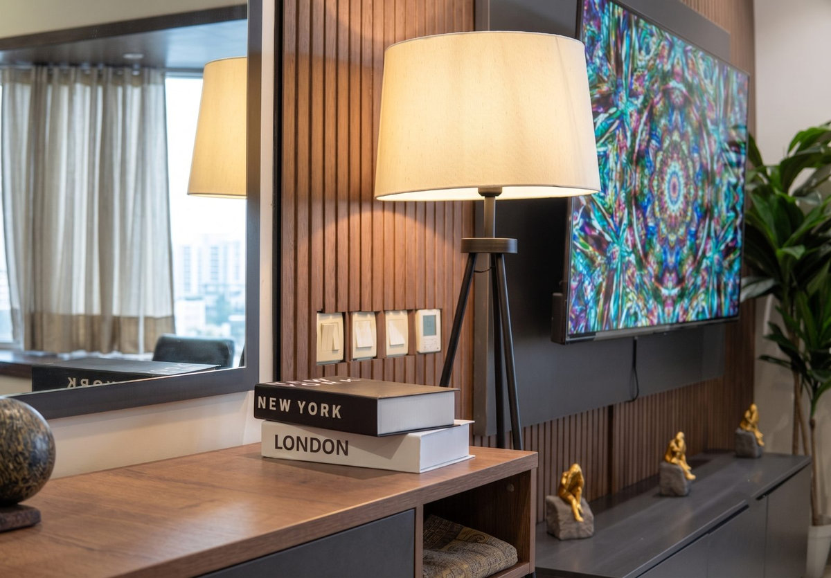 Serene Luxe | Studio | Pentasquare | DHA 5 | LHR