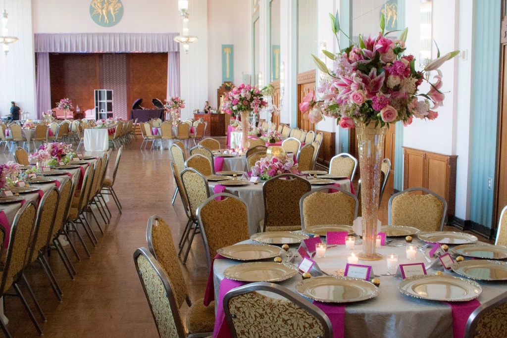 A Timeless Celebration: Jacey & Tyler's Wedding at the Hall of Mirrors