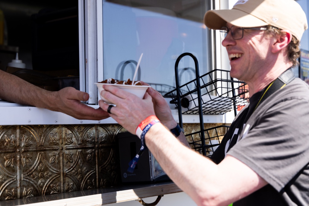 Mac & Speed team serving guests from the trailer