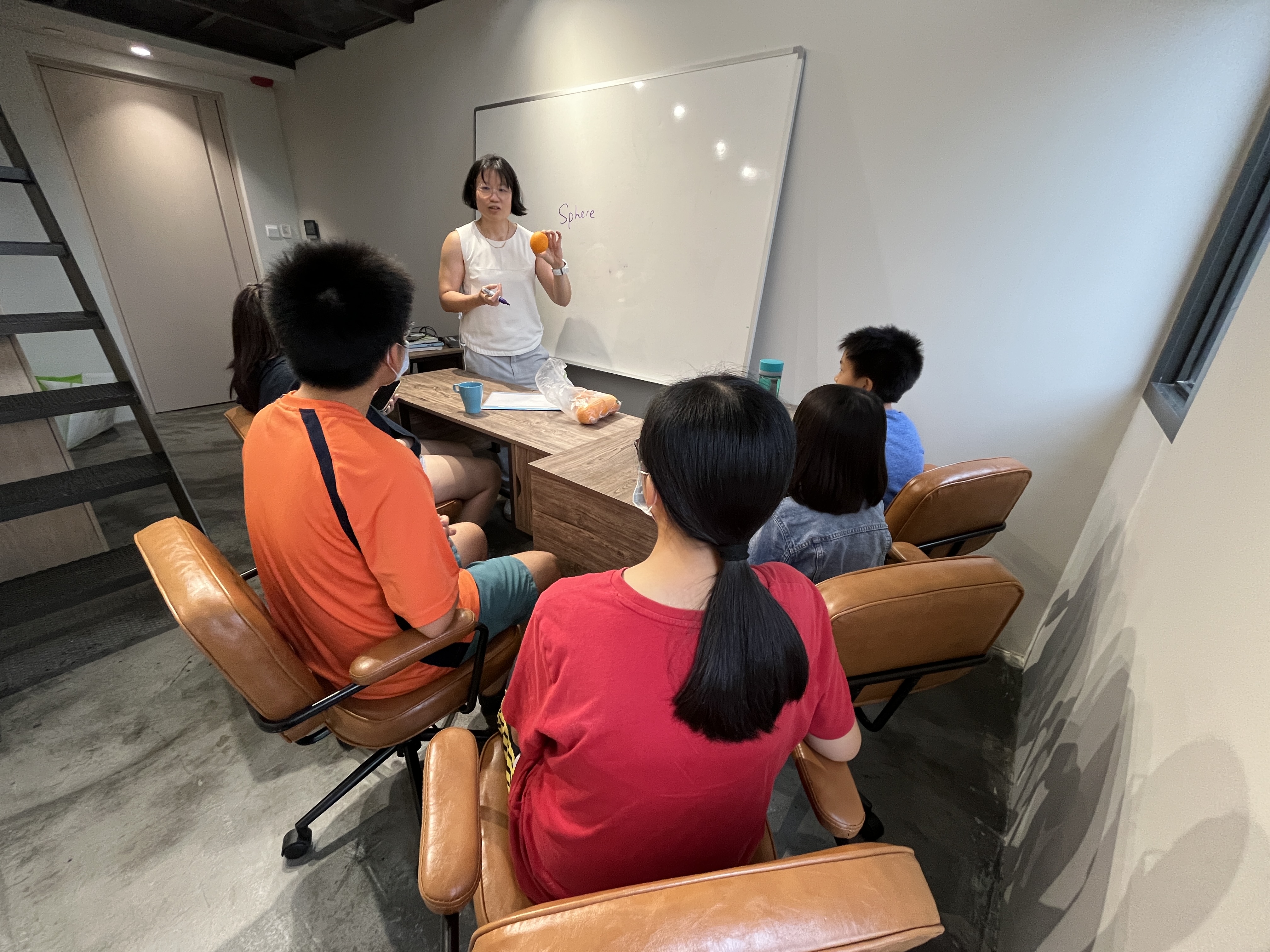 Small group Math tuition near Paya Lebar MRT — MOE-trained tutor at Joyce Math Lab