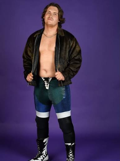 Ozzie Hardwicke Wins Target Wrestling Championship