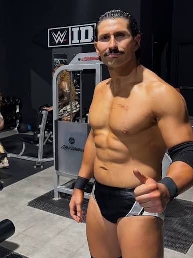 WWE Reportedly Interested in Signing Richard Holliday