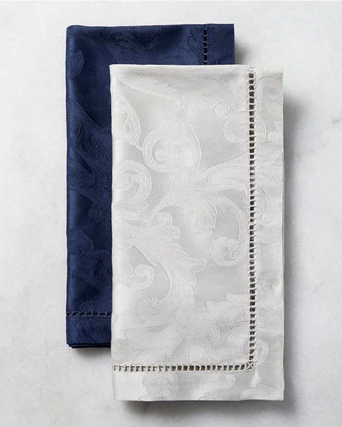 Acanthus Dinner Napkins