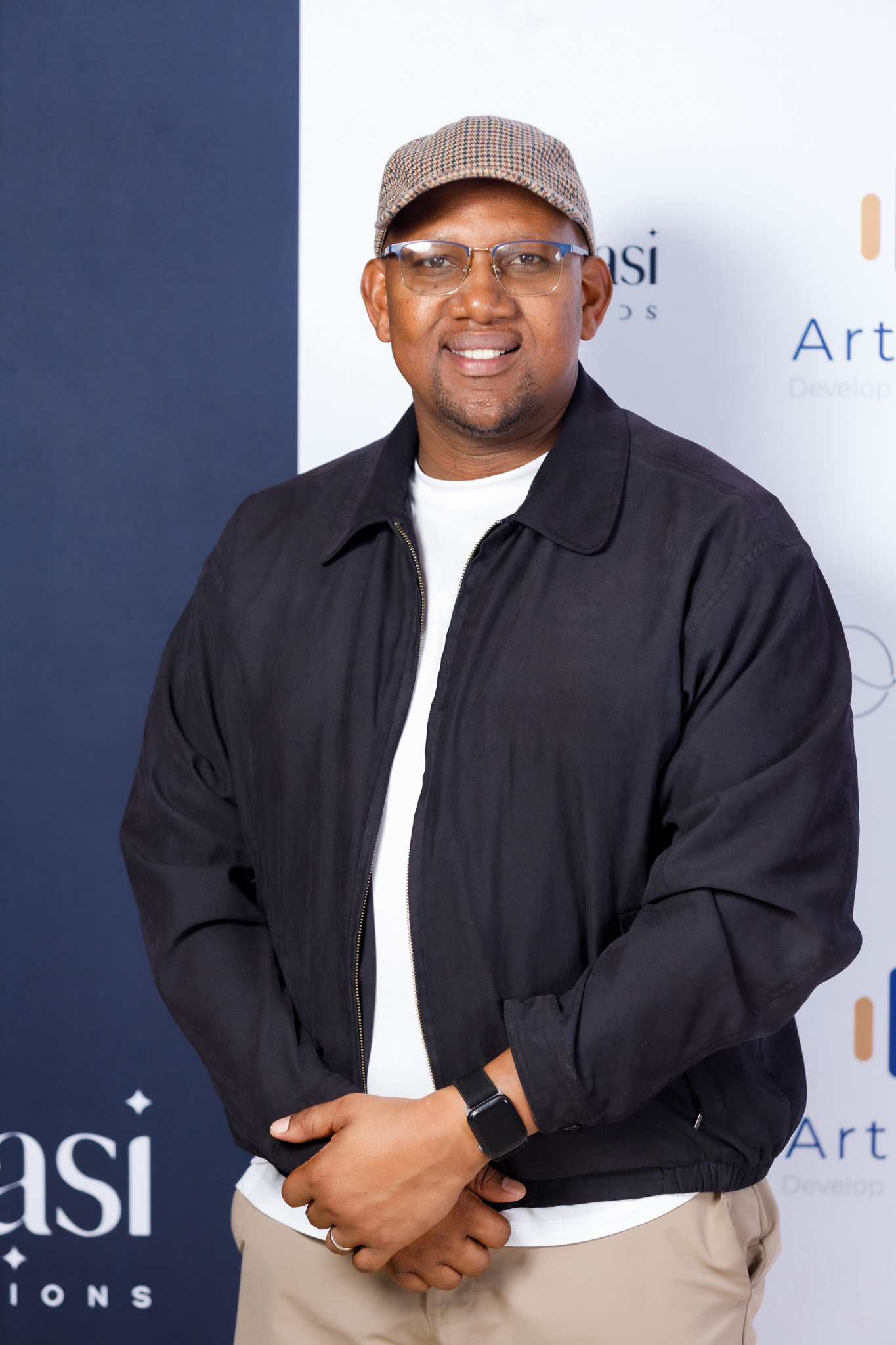 Asanda W. Kupe
