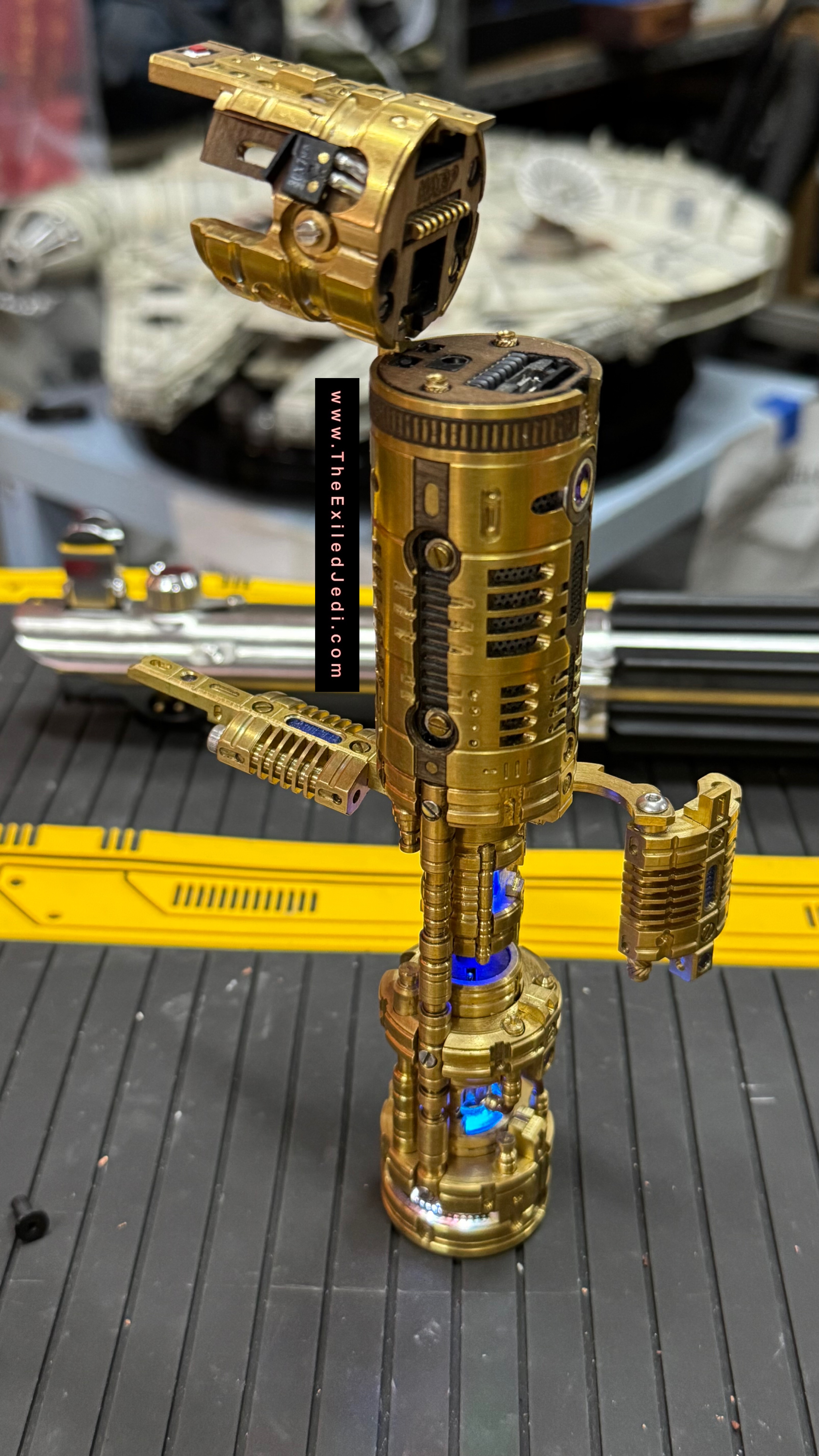 Harp Grandmaster Chassis "Golden Knight Garo" photo 6
