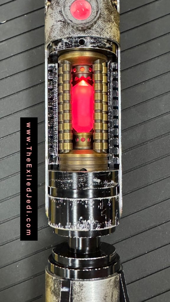 HL Lightsaber Starkiller w Wasp Neck, Weathered & Rotating Crystal Chamber Rotation photo 4