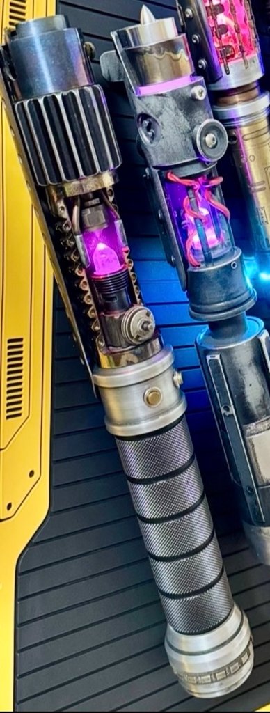 Mad Max (Space Junk Sabers 2/6) photo 11