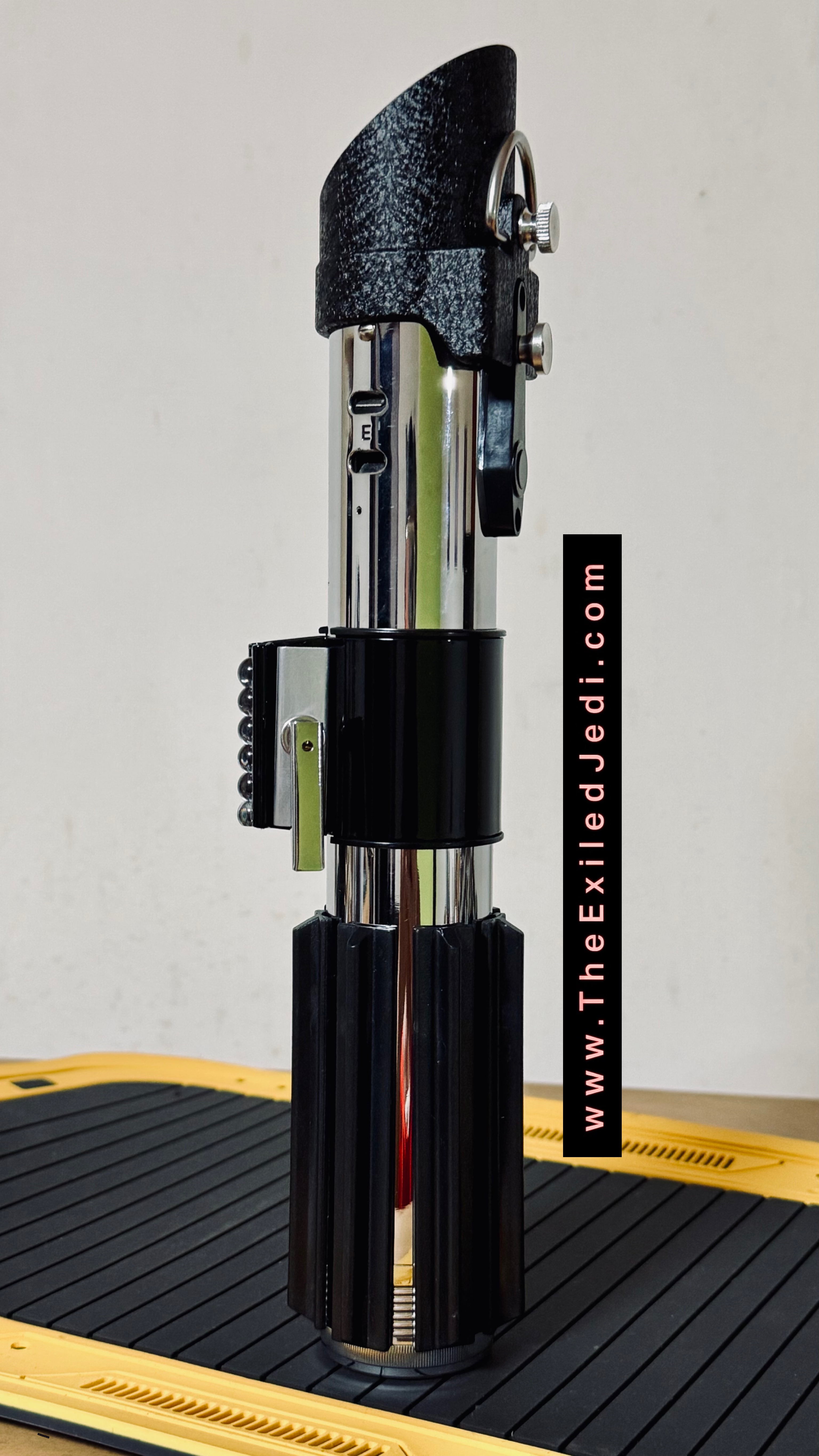 MPP 4 V1 (Vader Ep 4 ANH) with Goth-3D Sith Lord Master Chassis photo 8