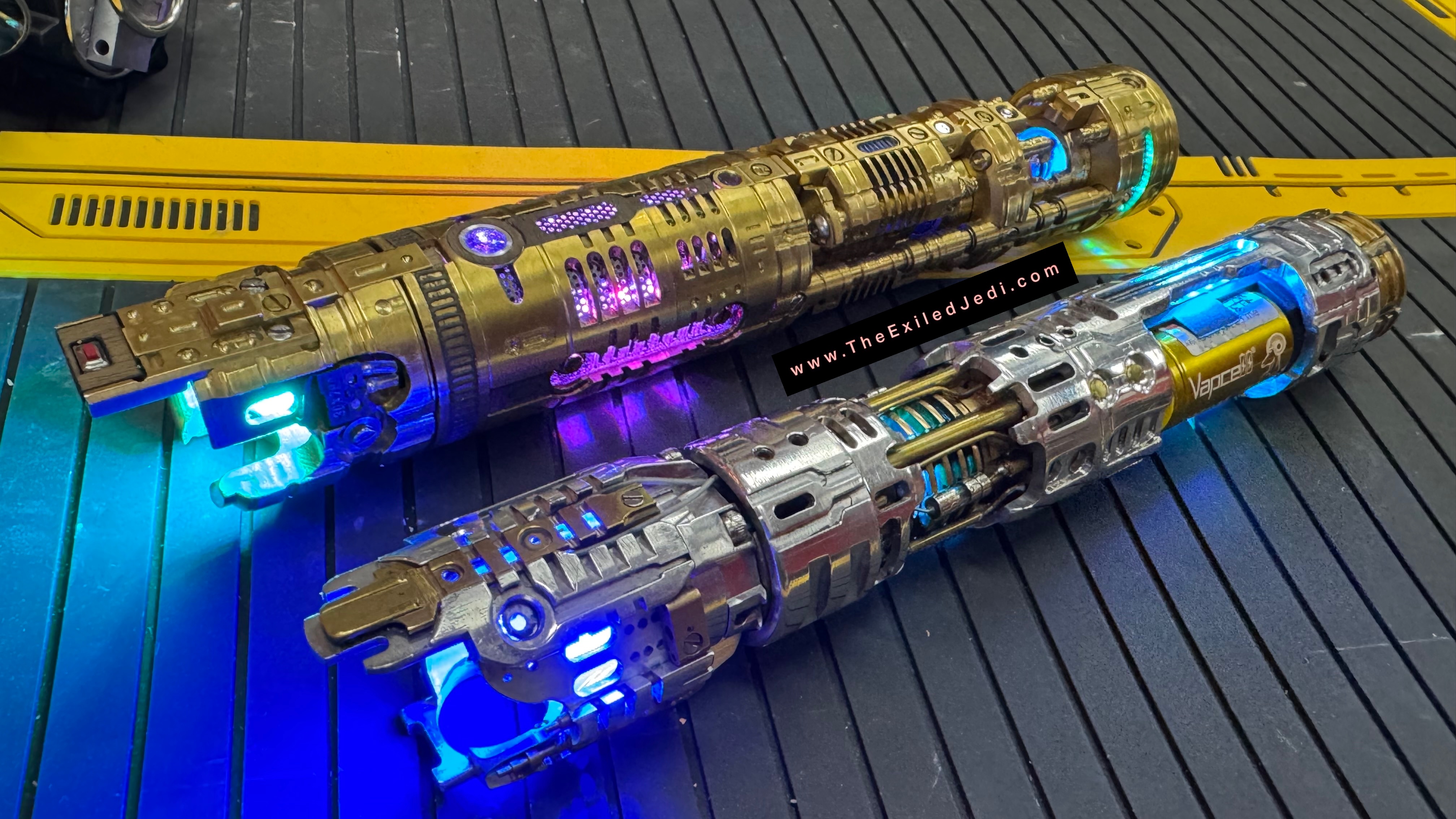 Harp Grandmaster Chassis "Golden Knight Garo" photo 22