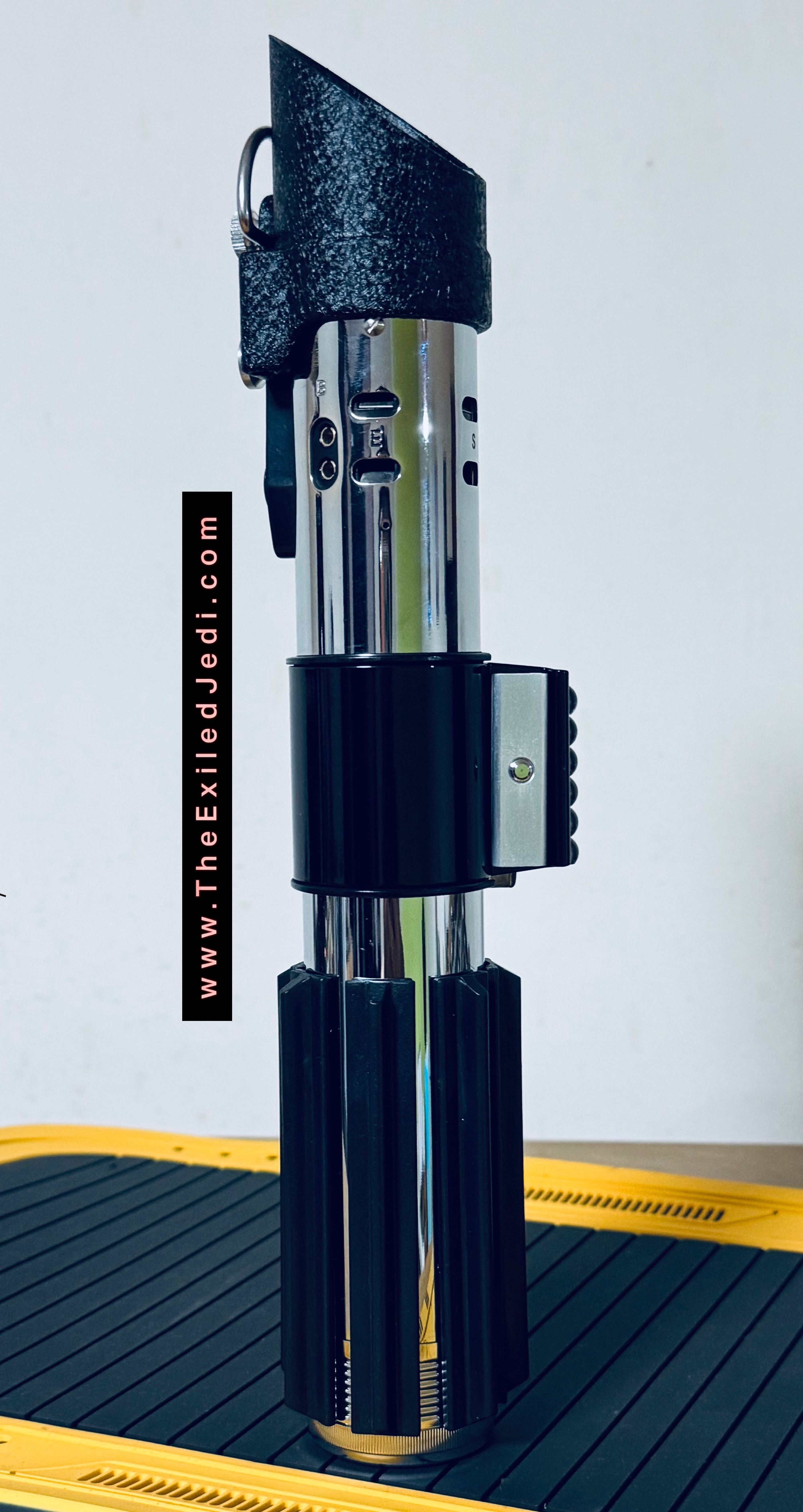 MPP 4 V1 (Vader Ep 4 ANH) with Goth-3D Sith Lord Master Chassis photo 4