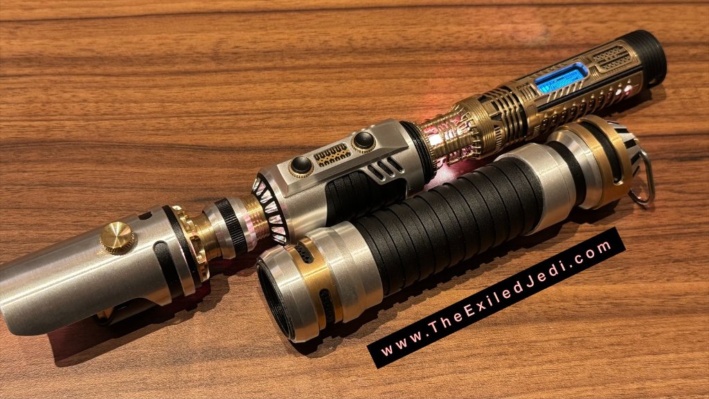 Erasmios w ELITE Chassis (both KRsabers)