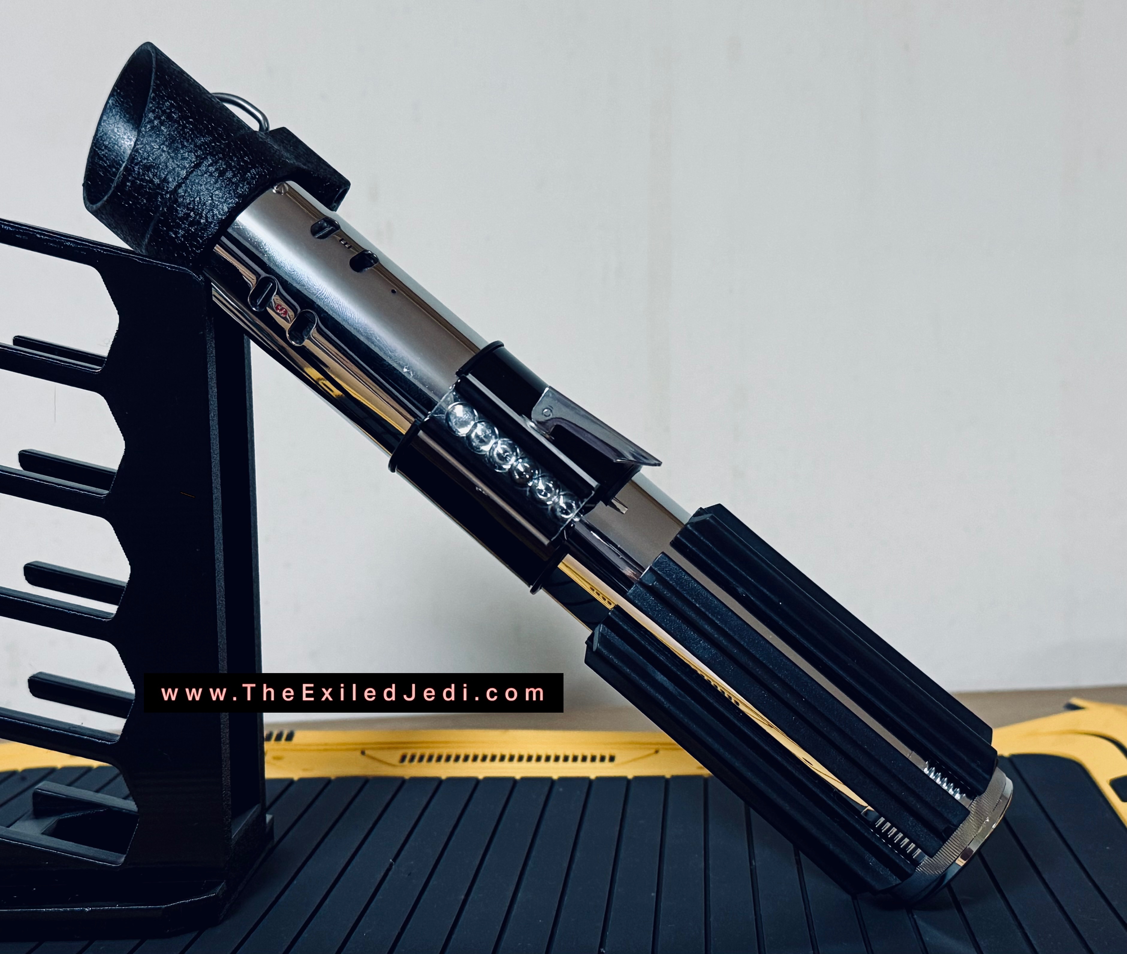 MPP 4 V1 (Vader Ep 4 ANH) with Goth-3D Sith Lord Master Chassis photo 11