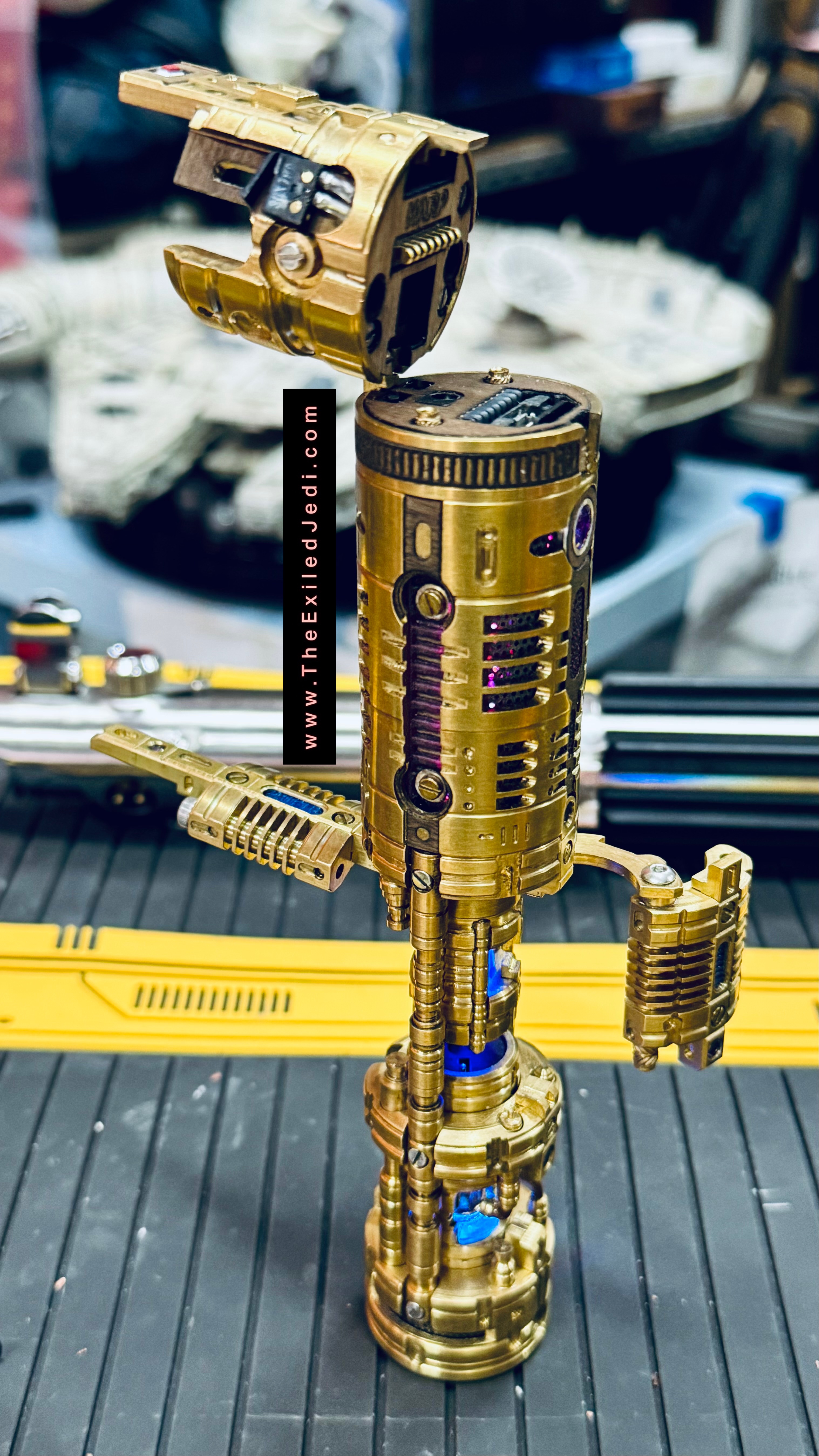 Harp Grandmaster Chassis "Golden Knight Garo"