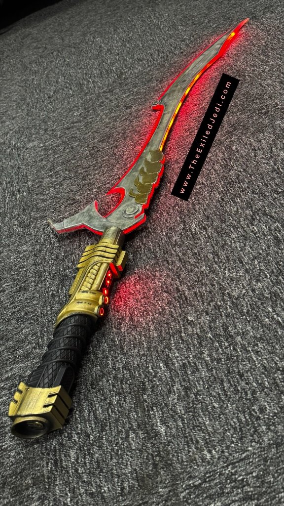 Predator (JQsabers/Daren) + Badlands Pixel Mystic Blade (Mystic Woods Crafts)