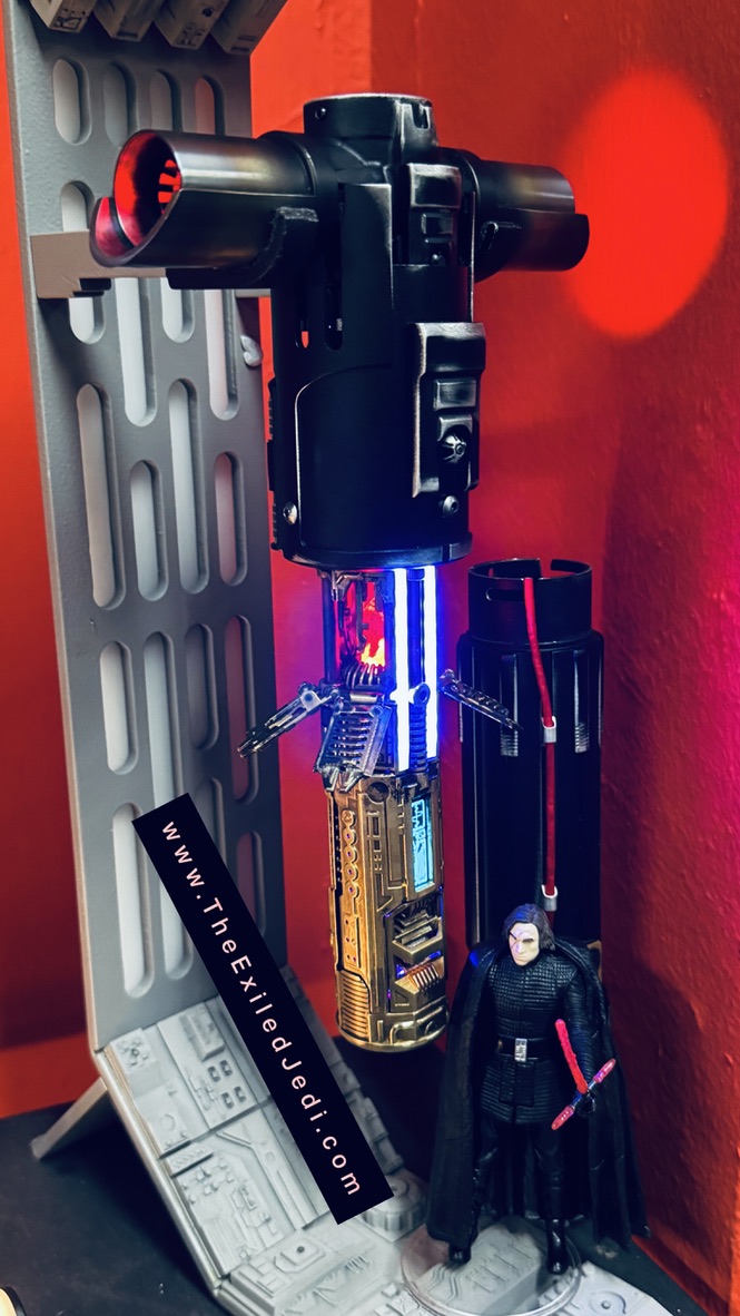 Kylo Ren KRossguard photo 2