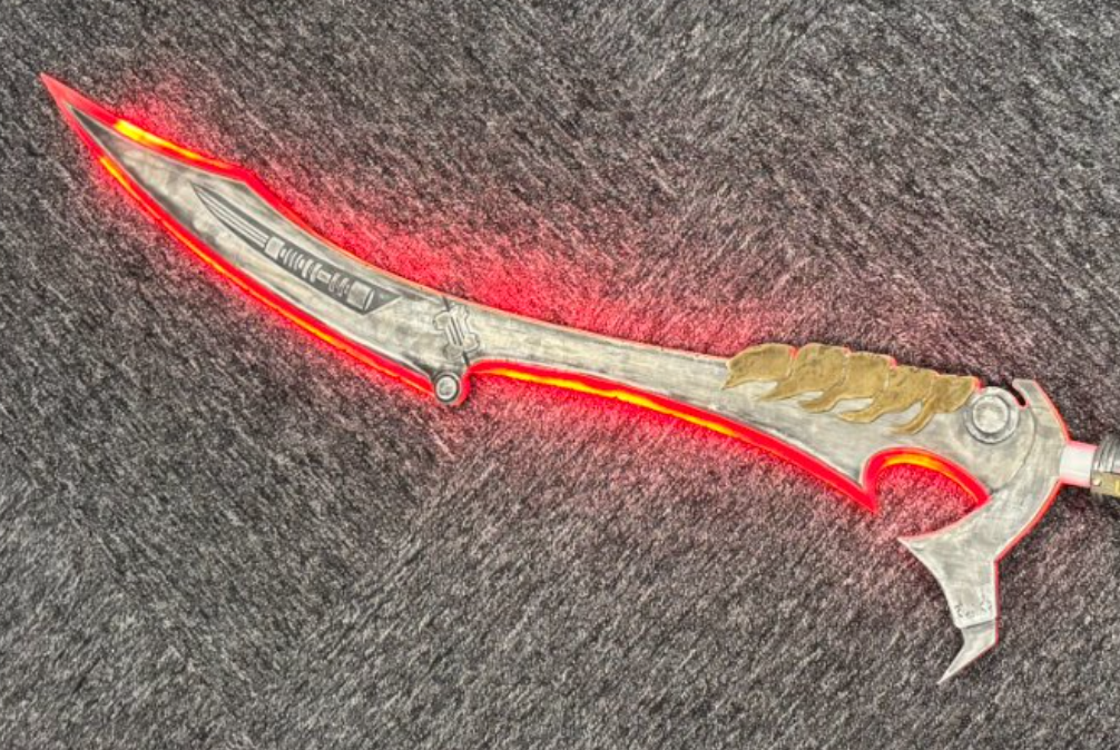Predator (JQsabers/Daren) + Badlands Pixel Mystic Blade (Mystic Knights Armory) photo 4