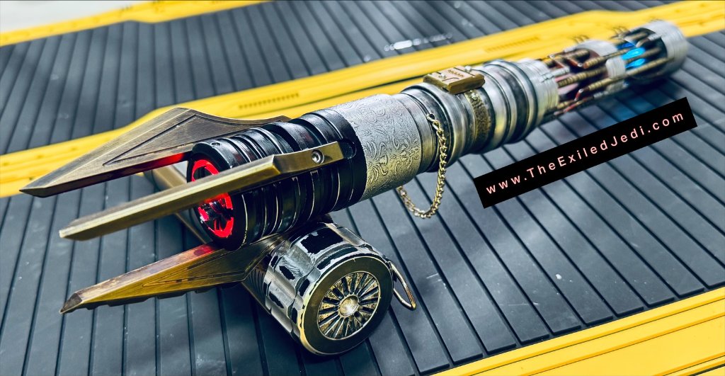 Davinium Customs MS18 Mystery Saber 18