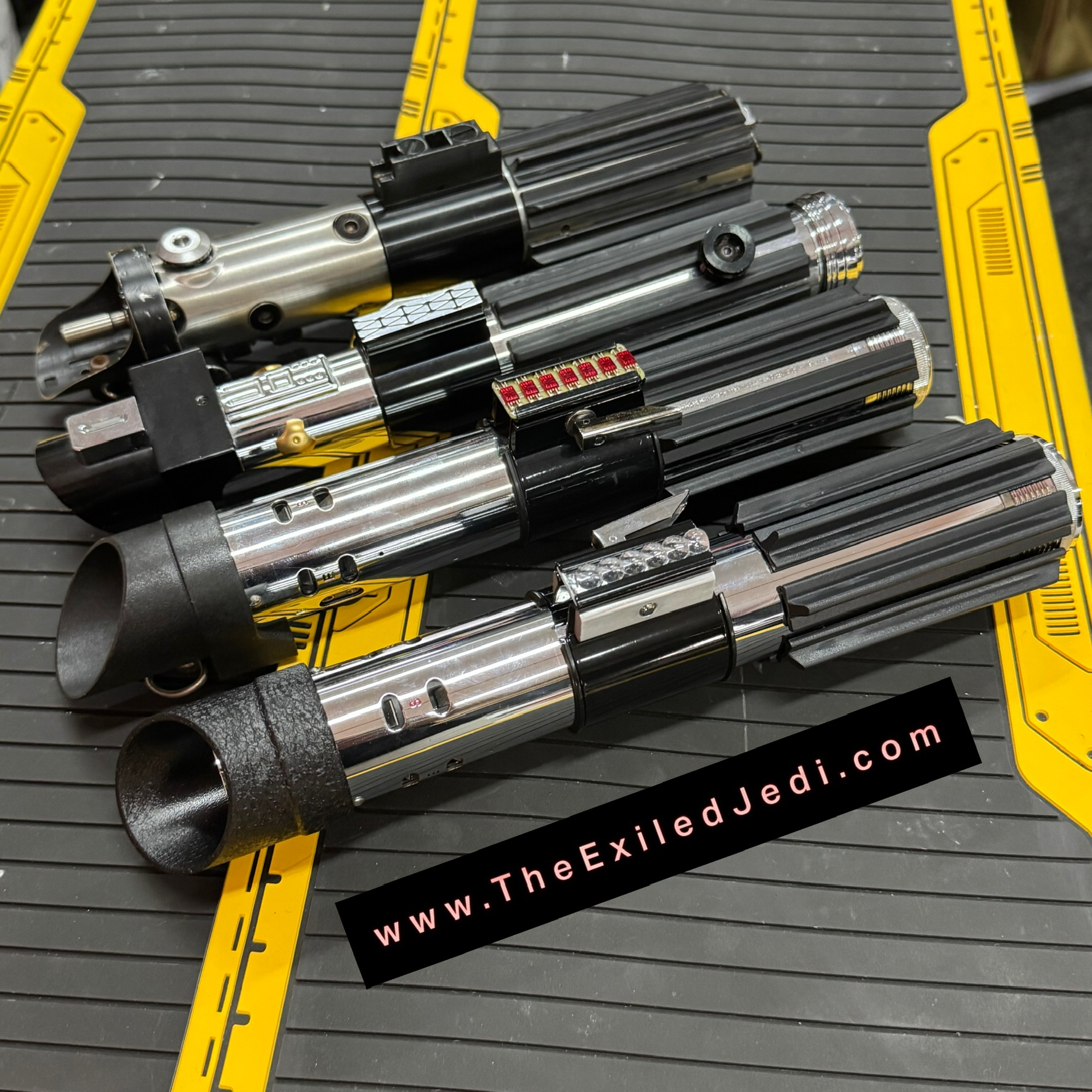 MPP 4 V1 (Vader Ep 4 ANH) with Goth-3D Sith Lord Master Chassis photo 16