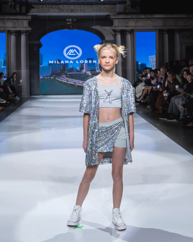 Milana Loren Couture 44