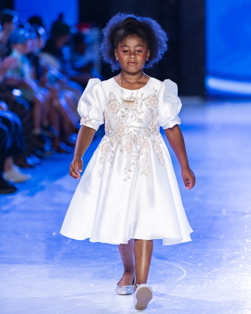 Milana Loren Couture 12