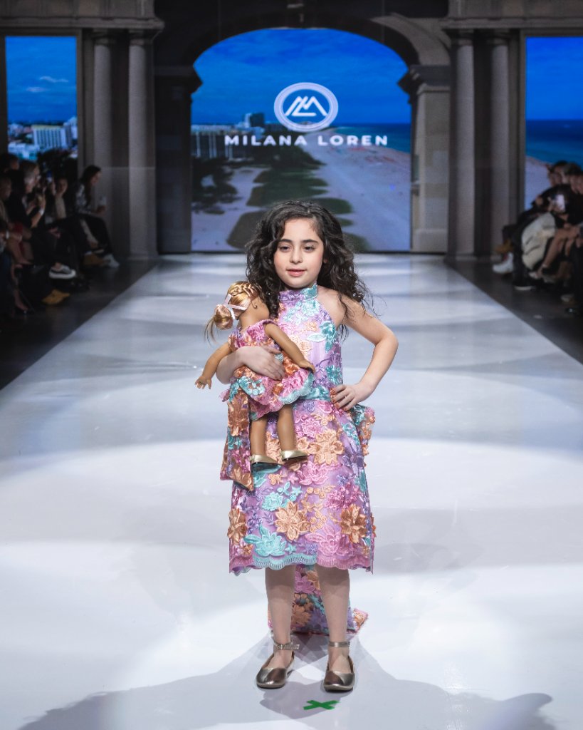 Milana Loren Couture 40