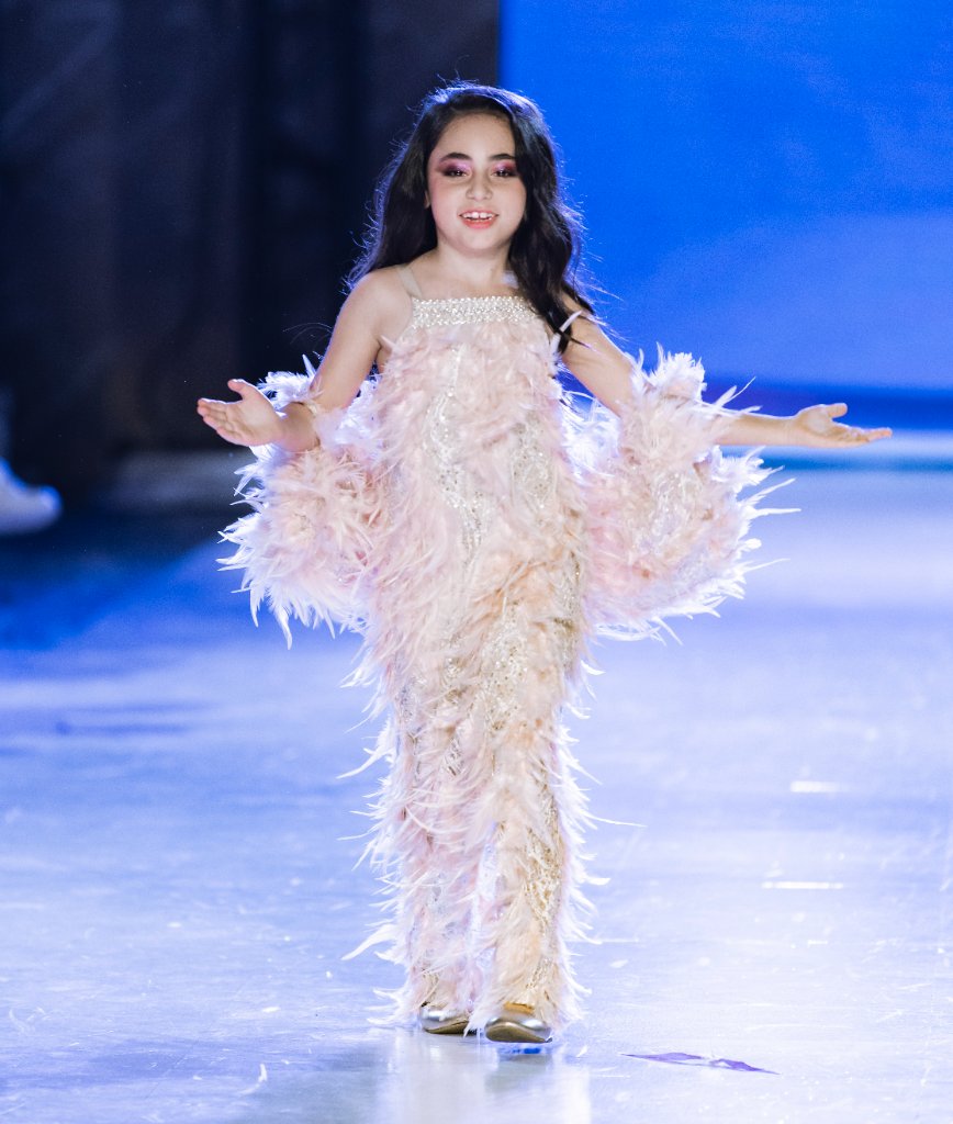 Milana Loren Couture 16