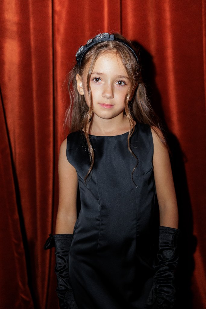 Milana Loren Couture 19