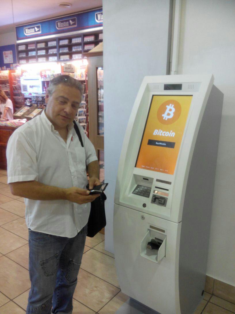 Al bancomat Bitcoin a Capodistria