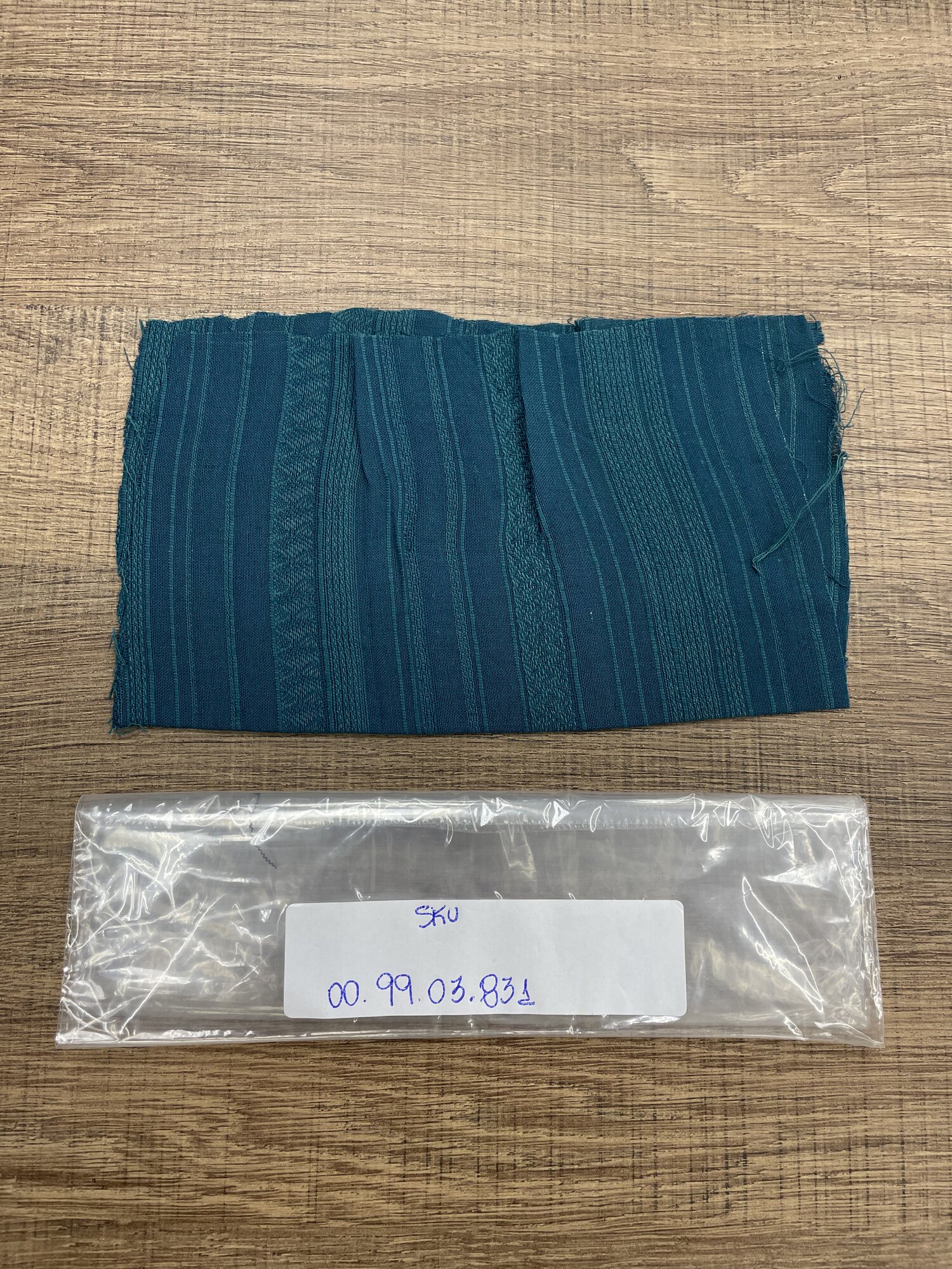 Jacquard Fino Maquinetado Listras Verde