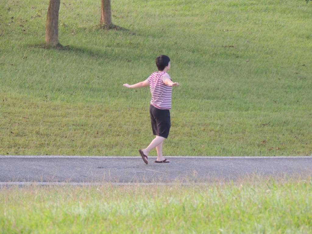 5月、11月埔里暨大