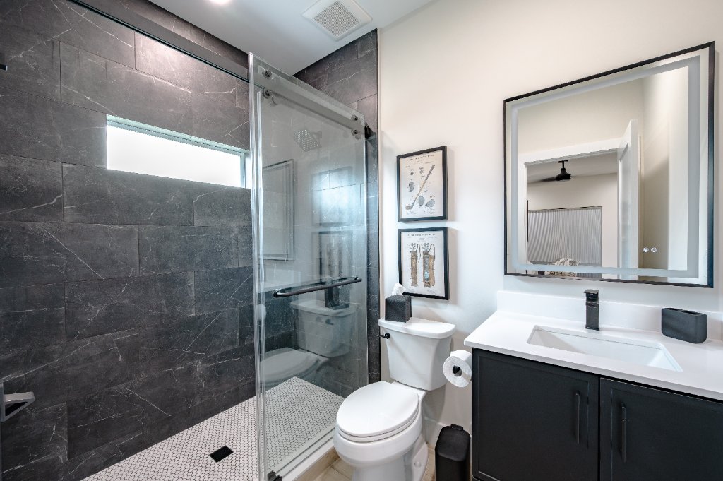 Bathrooms 73