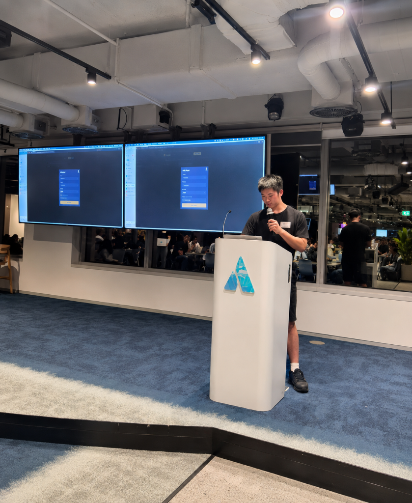 Hanyu pitching at The Builders World — Top 10, Sydney