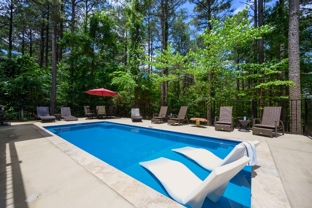 Pool - Lounge Chairs & Umbrella