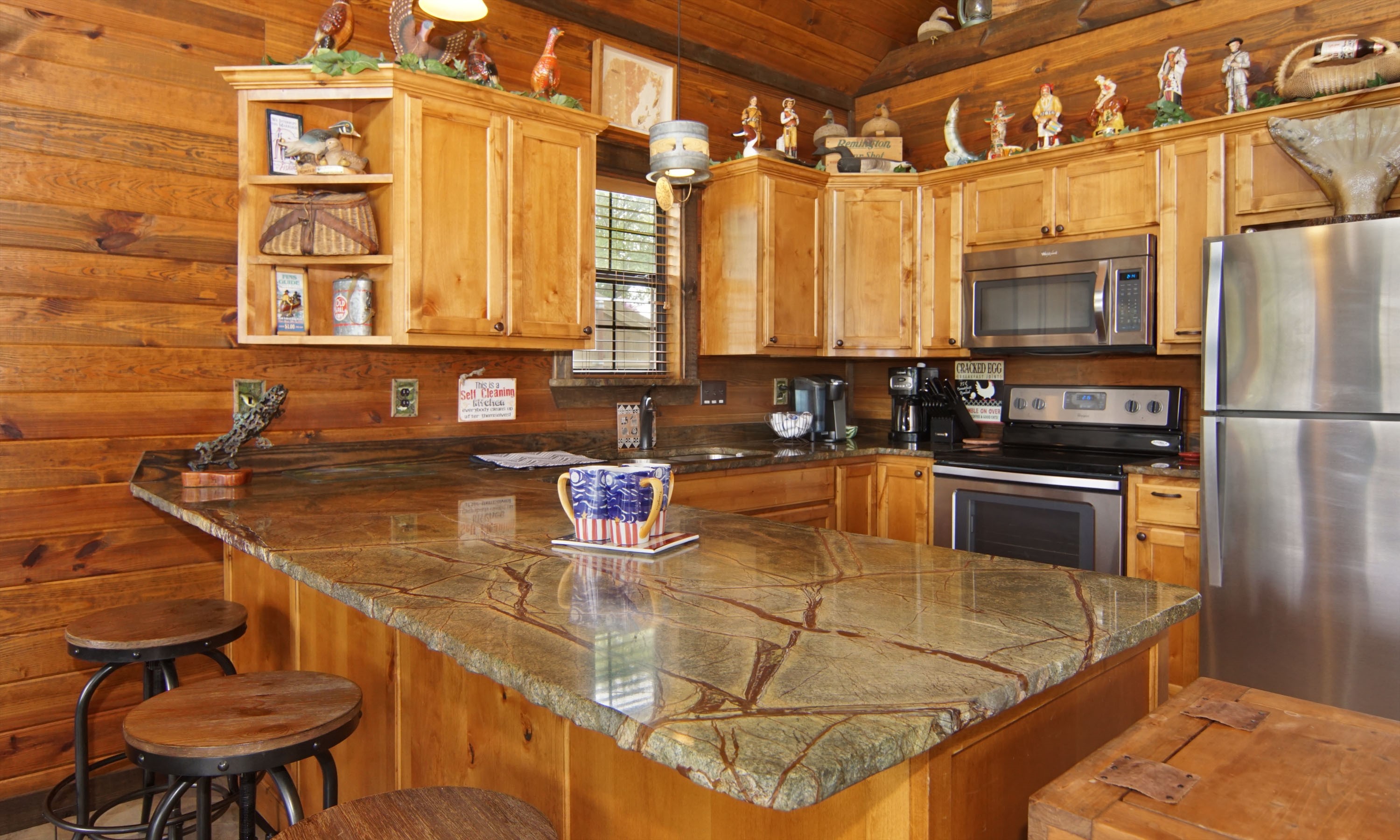Kitchen - Granite Island & Stainless Appliances