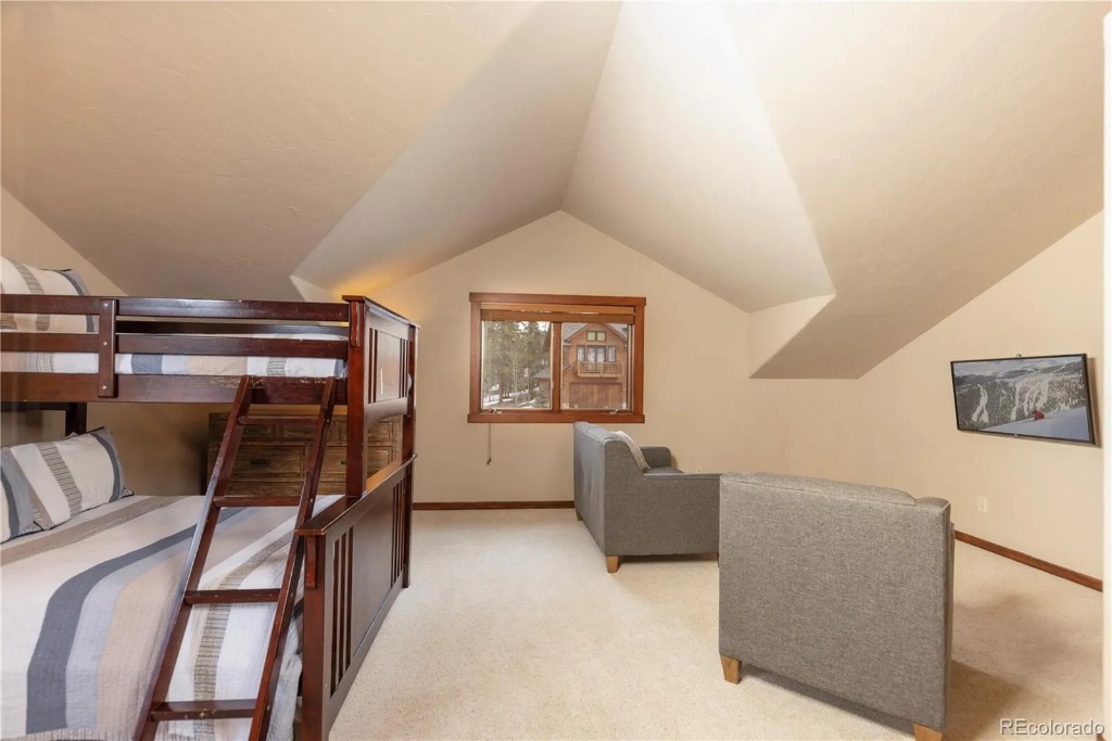 Bunk Room with Sitting Area