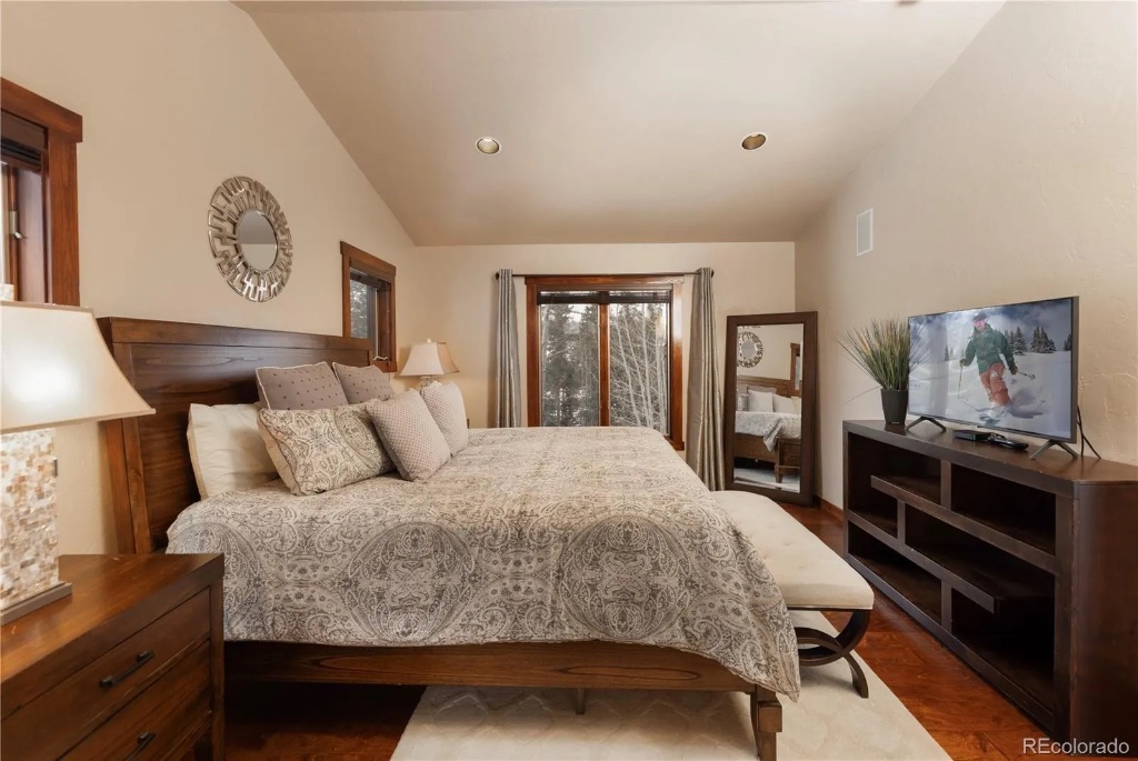 King Master Bedroom