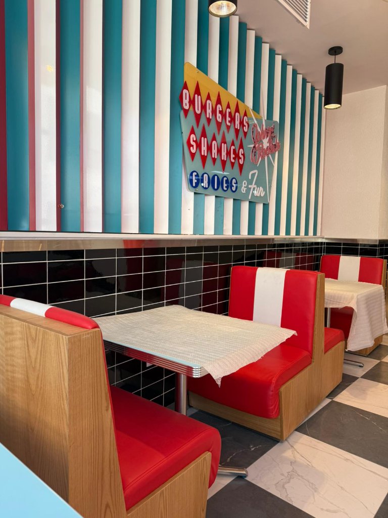 Baladi Mall Block 18 — Johnny Rockets 0